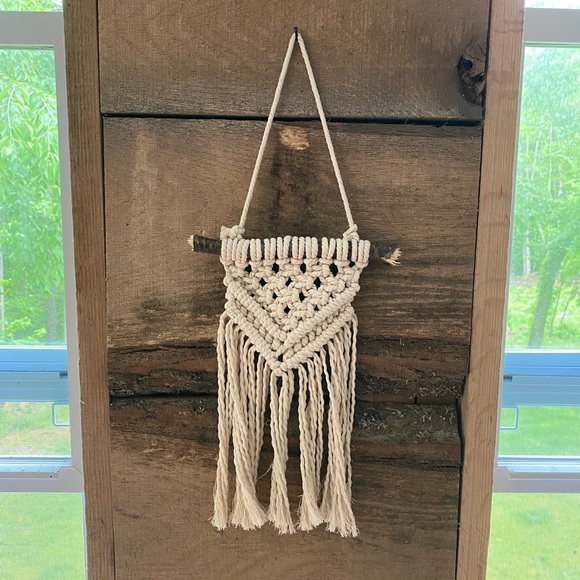 Macrame - Picture 2 of 3